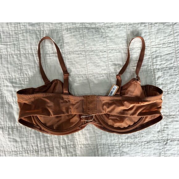 SKIMS Ultra Fine‎ Mesh Multiway Strapless Bronze Bra NWT 44C - Picture 6 of 8